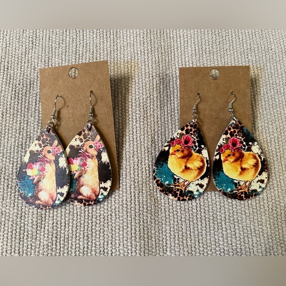 2 Pair‎ Easter Themed Bunny Chick Dangle Earring Lot